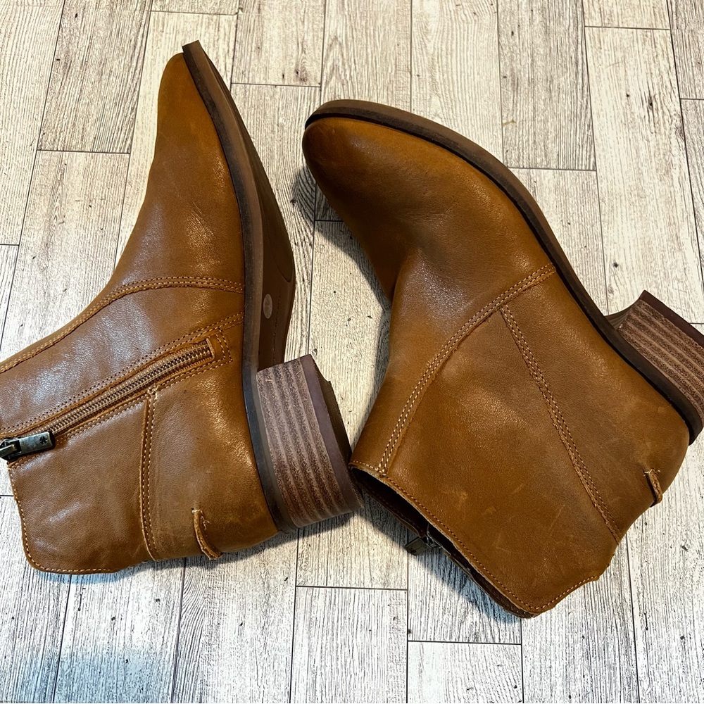 Lucky Brand Pedera Leather Ankle Boots Brown Stacked Heel Side Zip Bootie 7M - Picture 5 of 8